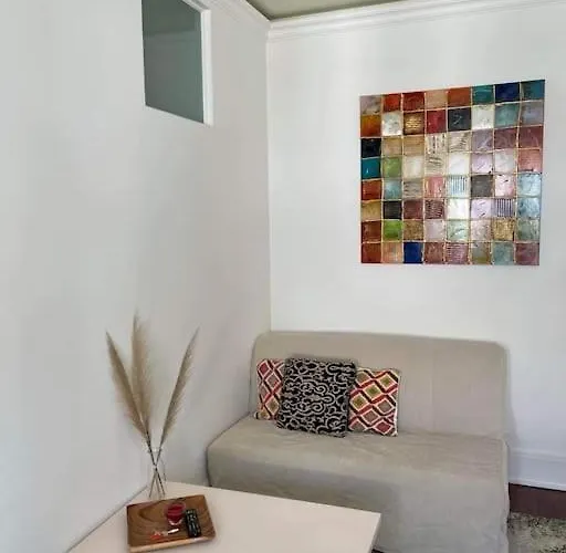 2 Bdrms Near Lx Factory Free Parking Appartement Lissabon
