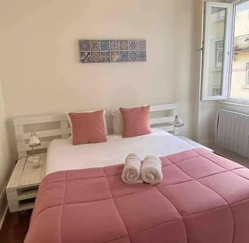 Appartement 2 Bdrms Near Lx Factory Free Parking *