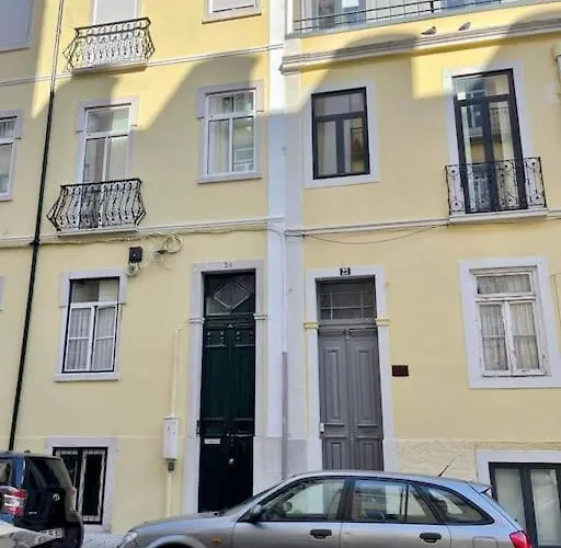 2 Bdrms Near Lx Factory Free Parking Lissabon